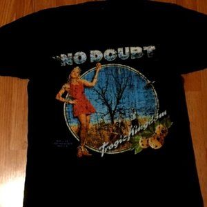 A black T-shirt with NO DOUBT band logo on it.